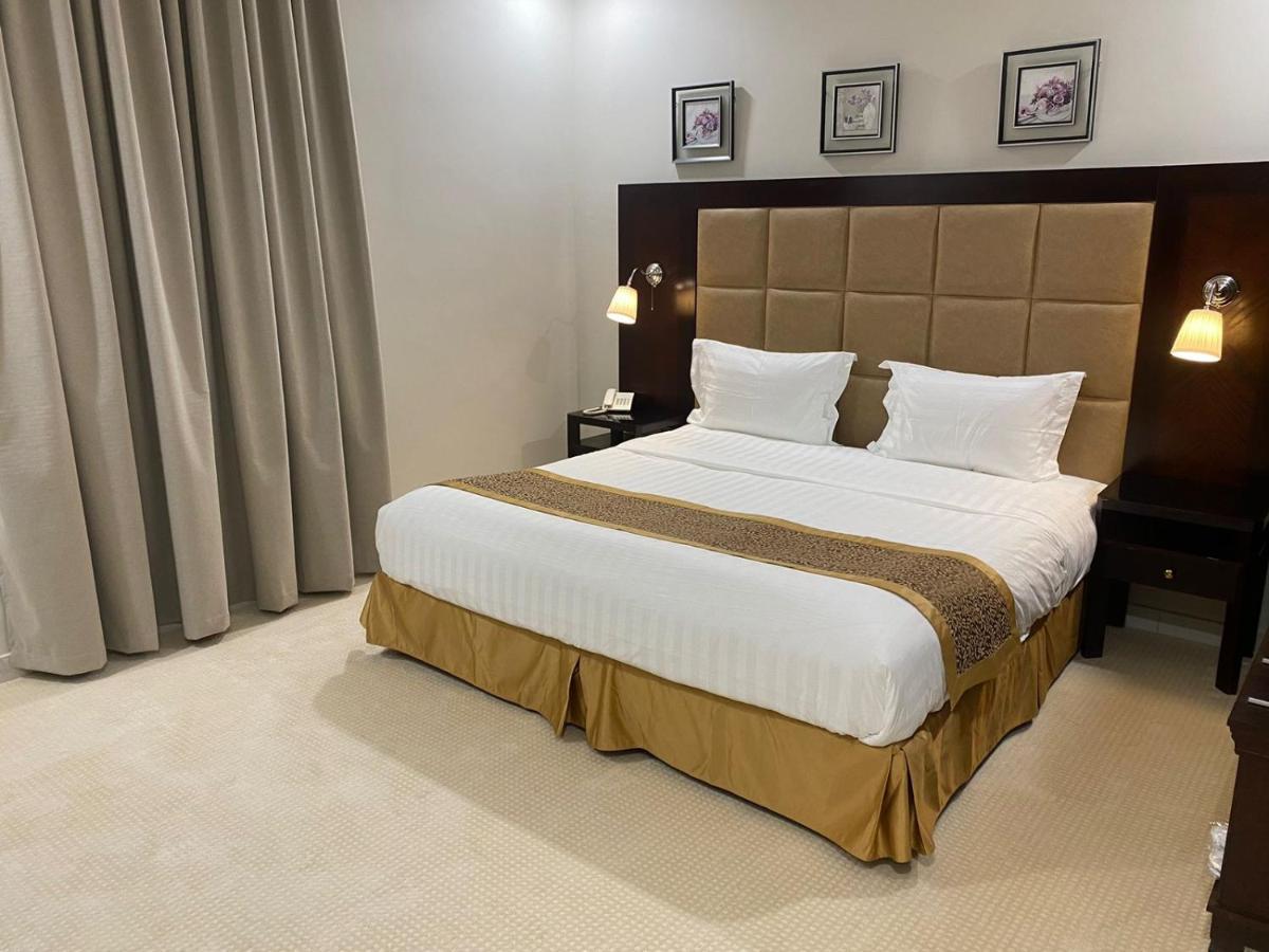 جلنار الشرق للشقق المخدومة DDjeddah Extérieur photo
