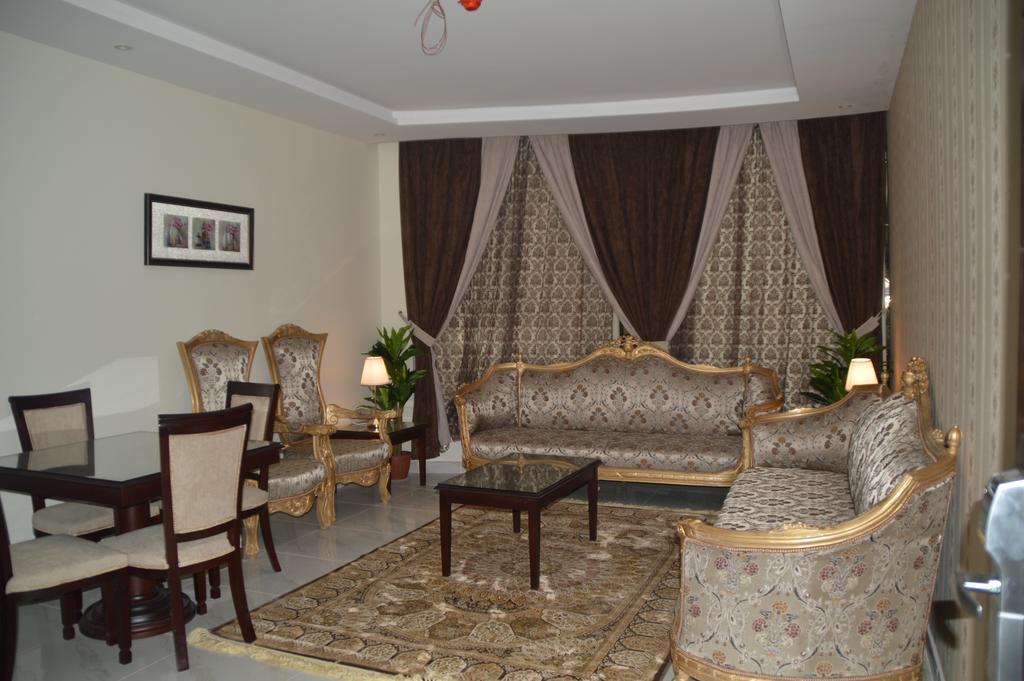 جلنار الشرق للشقق المخدومة DDjeddah Extérieur photo