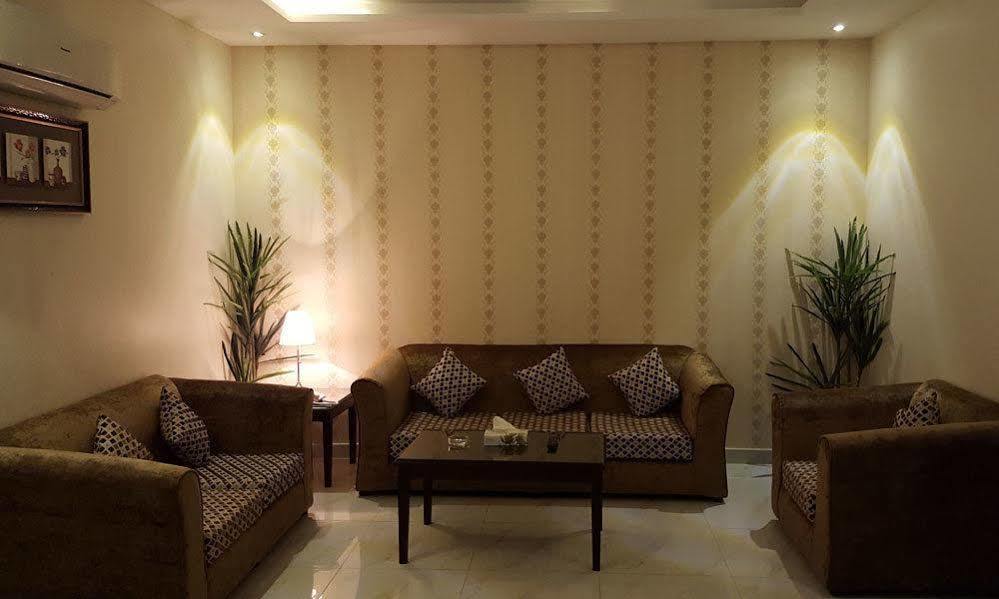 جلنار الشرق للشقق المخدومة DDjeddah Extérieur photo